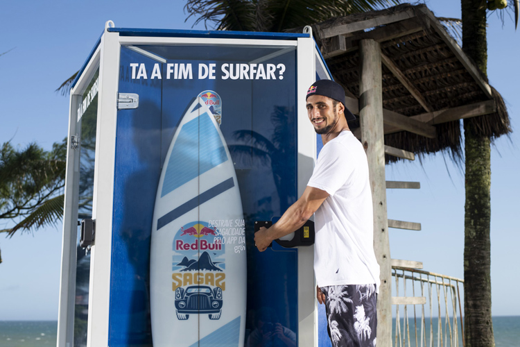 世界上第一个冲浪板共享服务在巴西测试