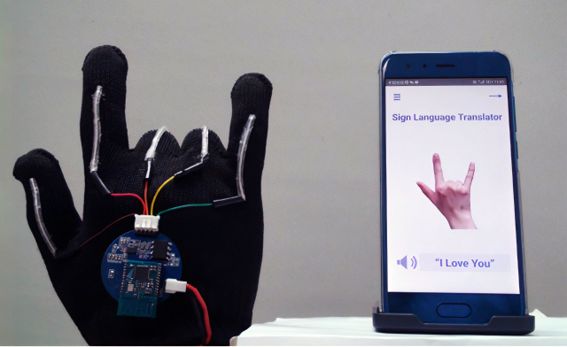 高科技手套可以以99％的精度翻译手语