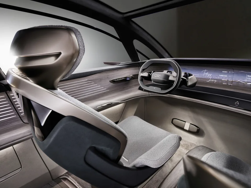 Audi Urbansphere电动概念车亮相：专为未来大城市而设计