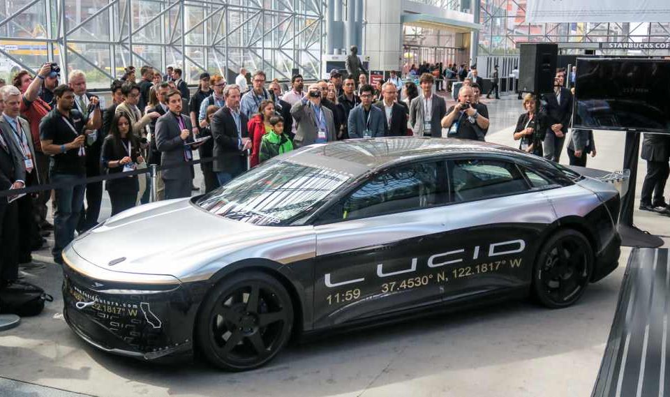 电动汽车科技初创公司 Lucid 将裁员 1,300 人，约占其员工总数的 18%