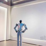 hero image of the stail steven humanoid robot.