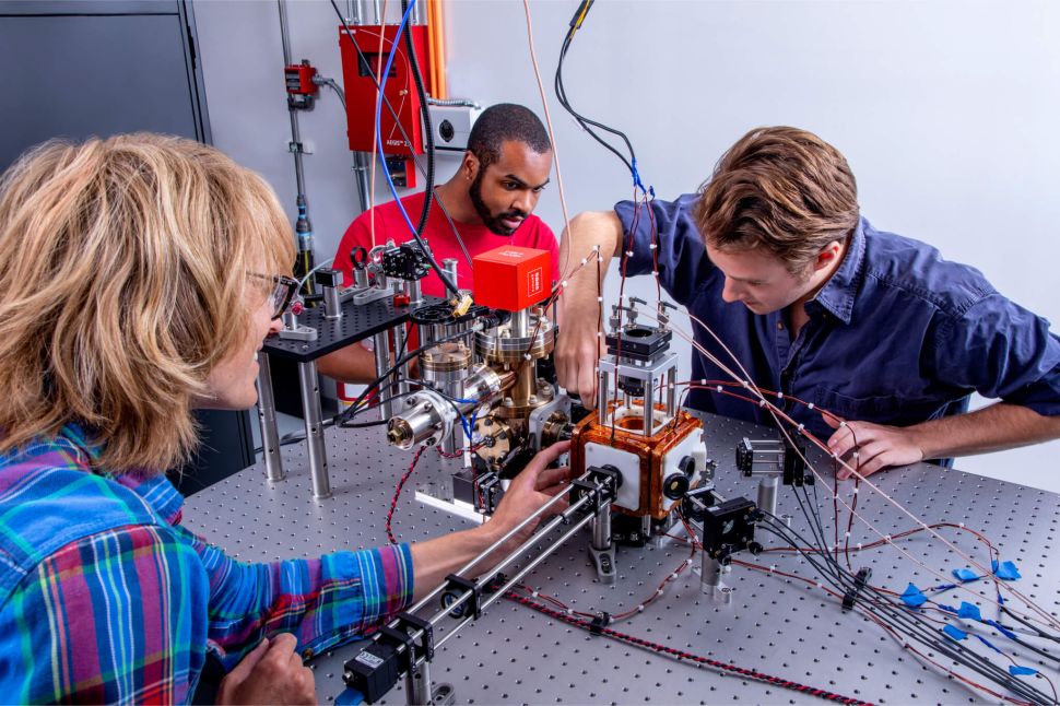 Google, SoftBank Pour $230M into Quantum Computer Startup QuEra