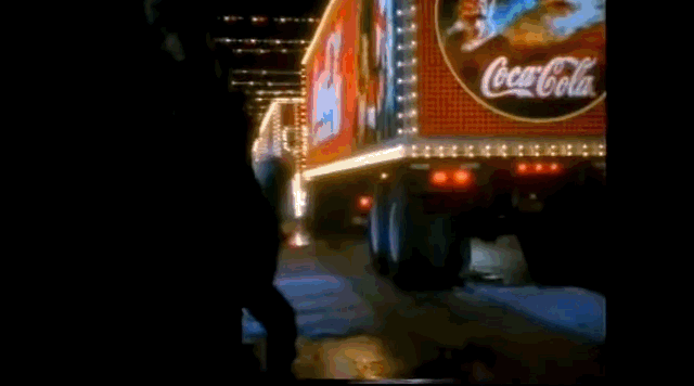 1995年可口可乐圣诞广告：小男孩追逐货车，圣诞老人送可乐