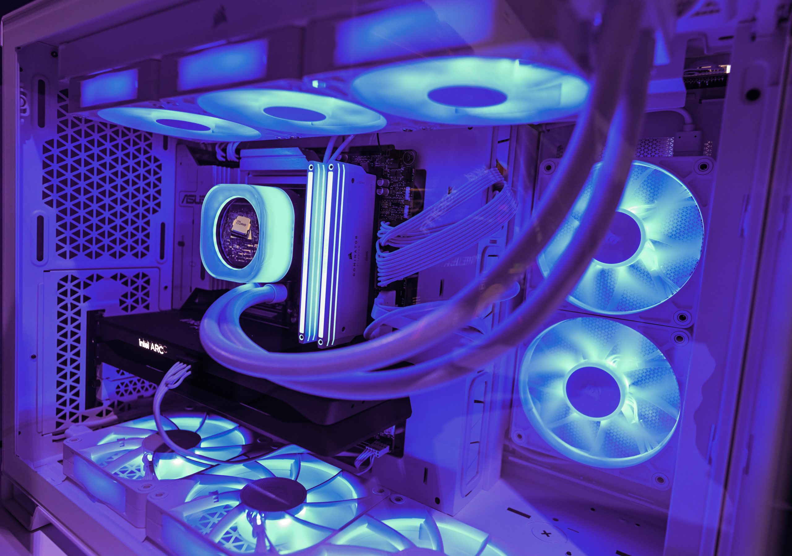 内存条价格波动示意图